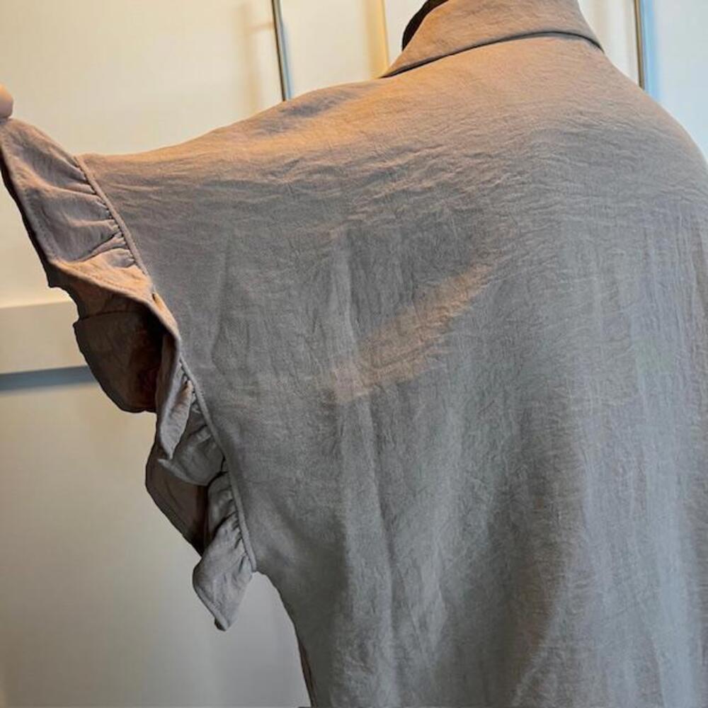 Pleione Chic Beige Button-Up Blouse with Ruffled Sleeves - Picture 7 of 8